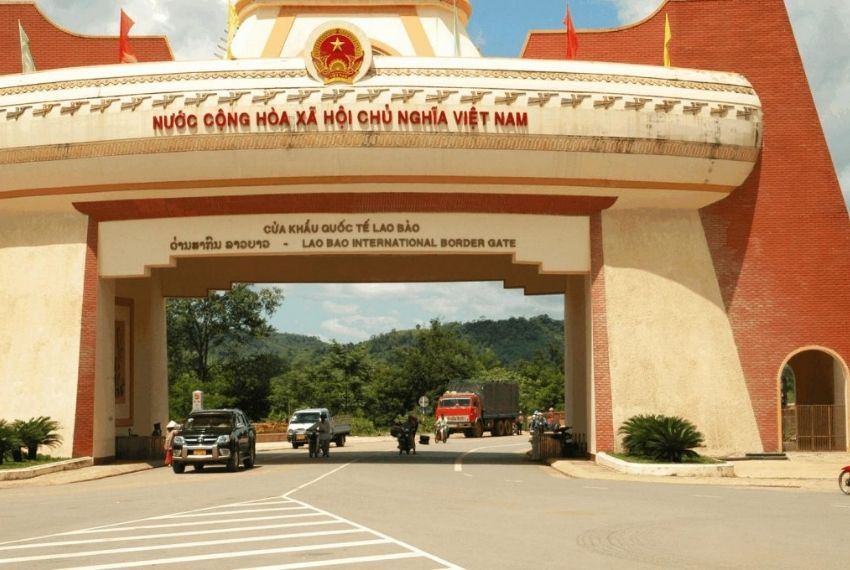 hàng tiểu ngạch và chính ngạch