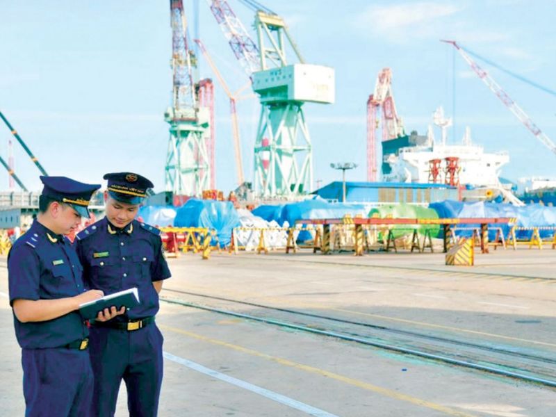 nhập khẩu hàng trung chính ngạch ghép cont