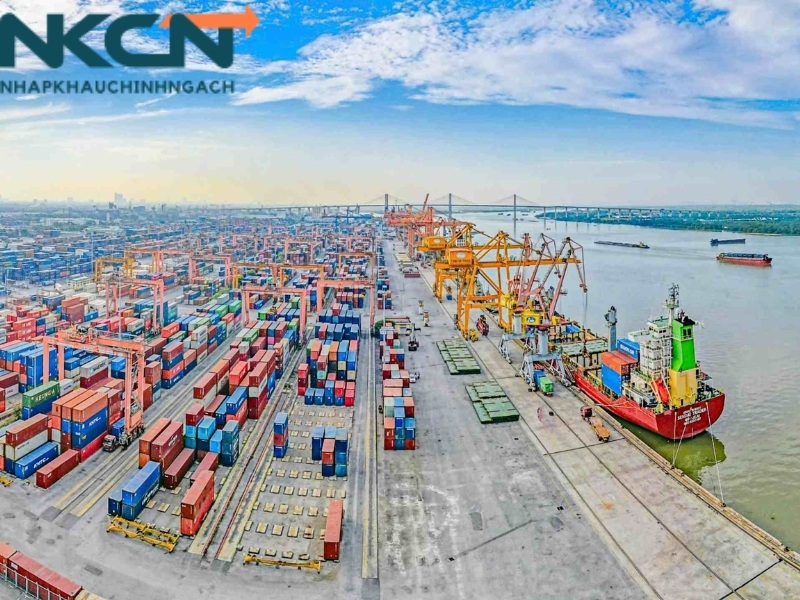 nhập khẩu từ Trung Quốc qua đường biển