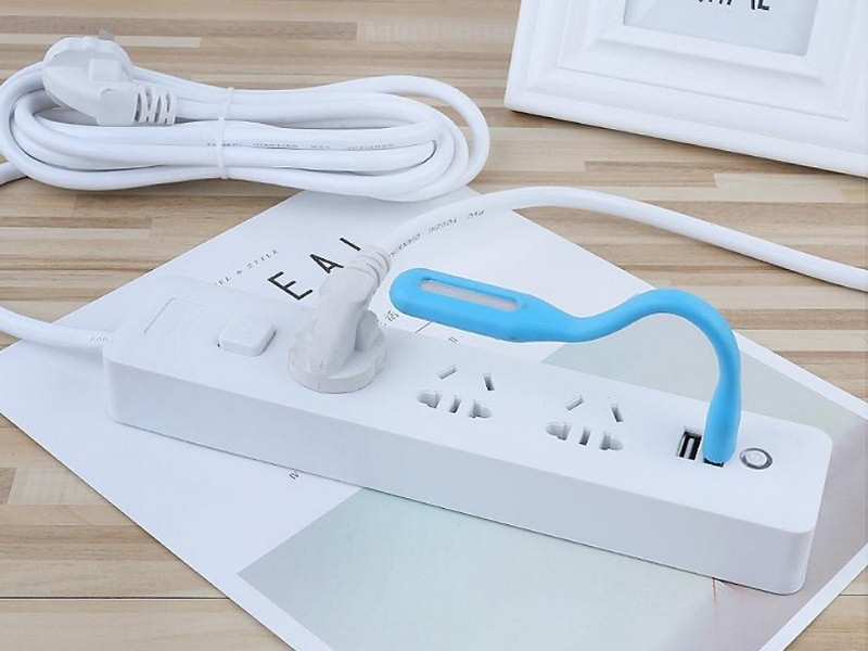 nhập khẩu ổ cắm điện từ trung quốc