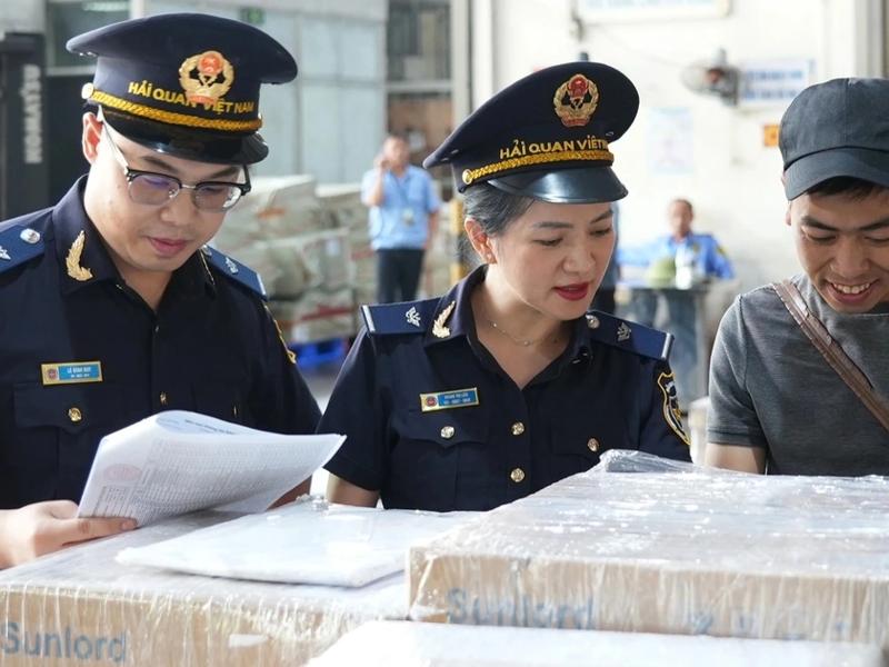 Giá cước vận tải biển