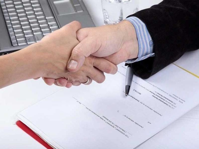 hợp đồng ngoại thương là gì