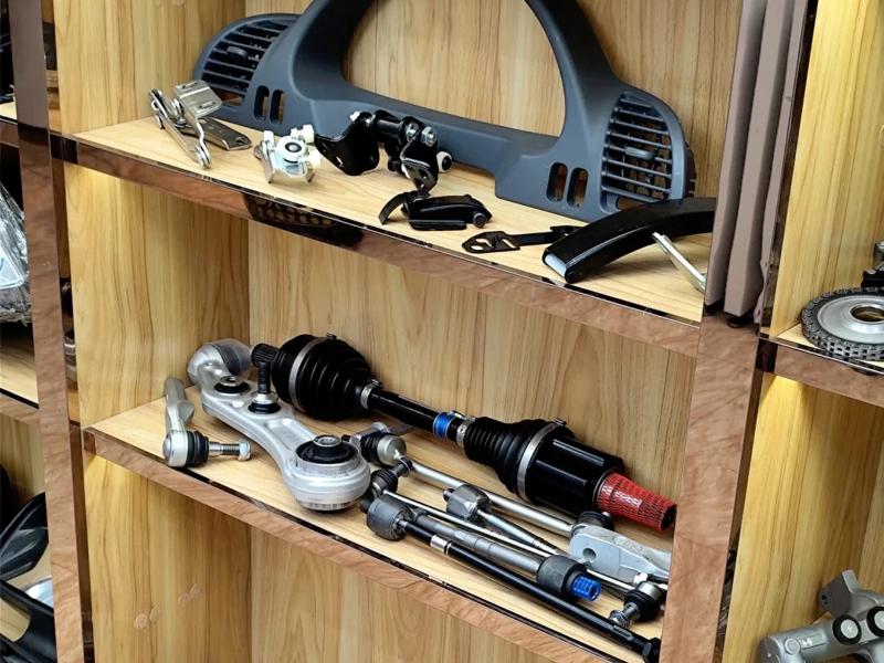 Phụ tùng ô tô Trung Quốc