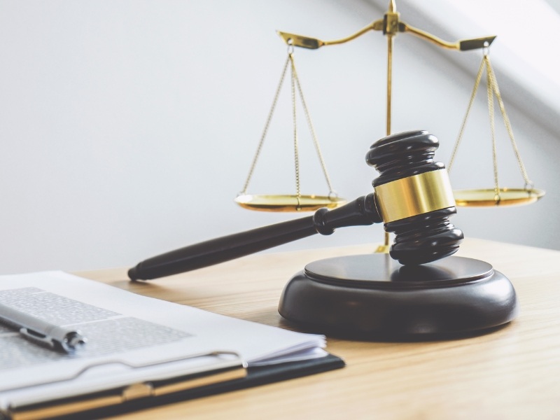 Tại sao phải ủy thác nhập khẩu chính ngạch