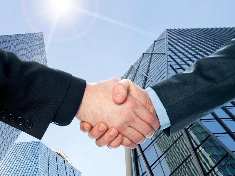 ủy thác nhập khẩu chính ngạch