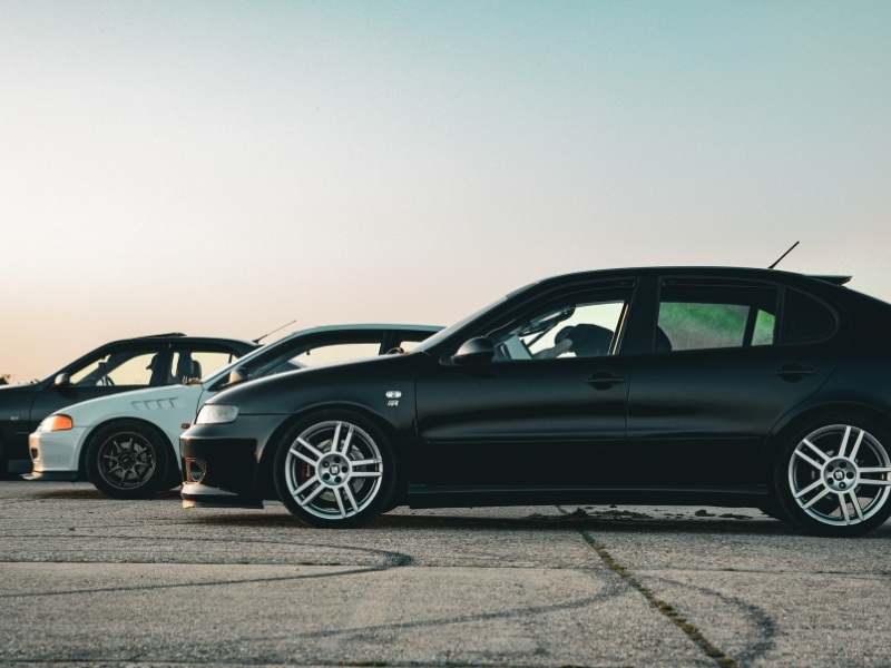 xe hải quan chính ngạch