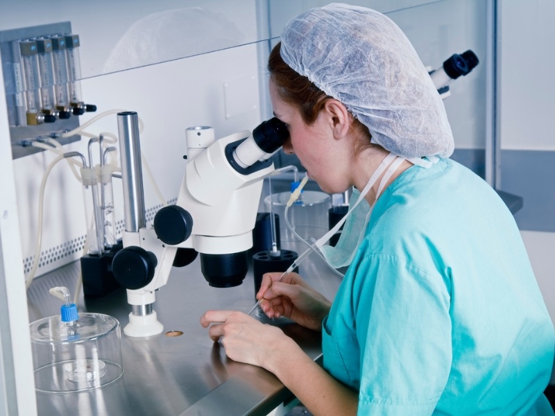 nhập khẩu thiết bị y tế