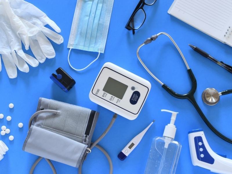 nhập khẩu thiết bị y tế