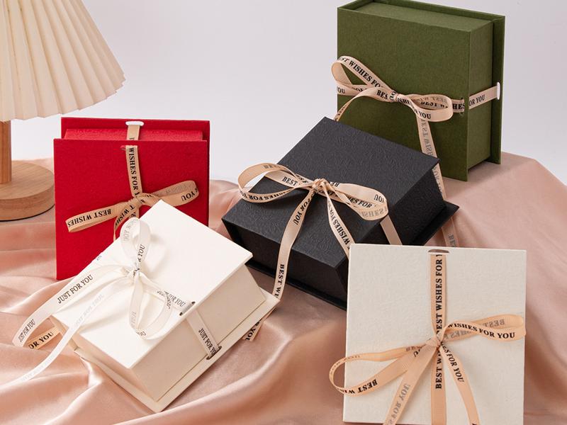 nguồn hàng phụ kiện quà tặng