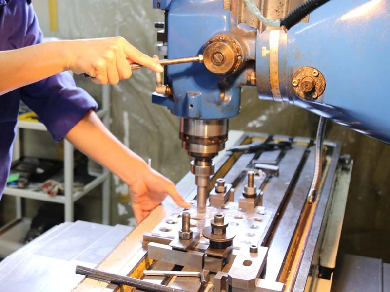 tìm nguồn hàng gia công cơ khí