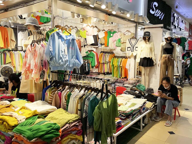 nguồn hàng quần áo