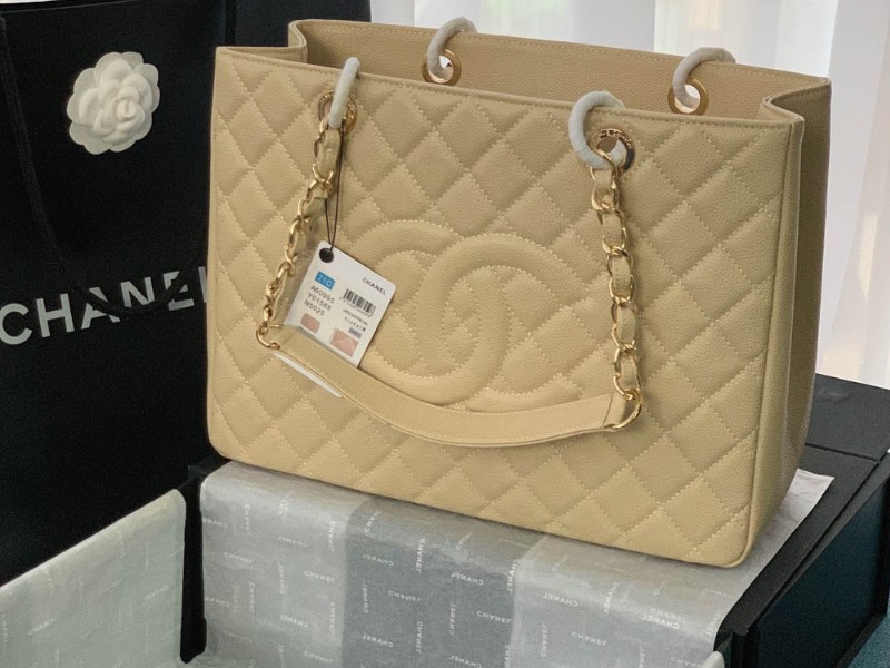 nguồn hàng like auth trung quốc