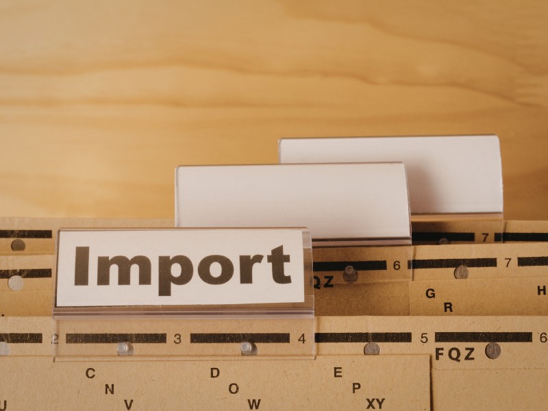 Nhập khẩu chính ngạch số lượng ít