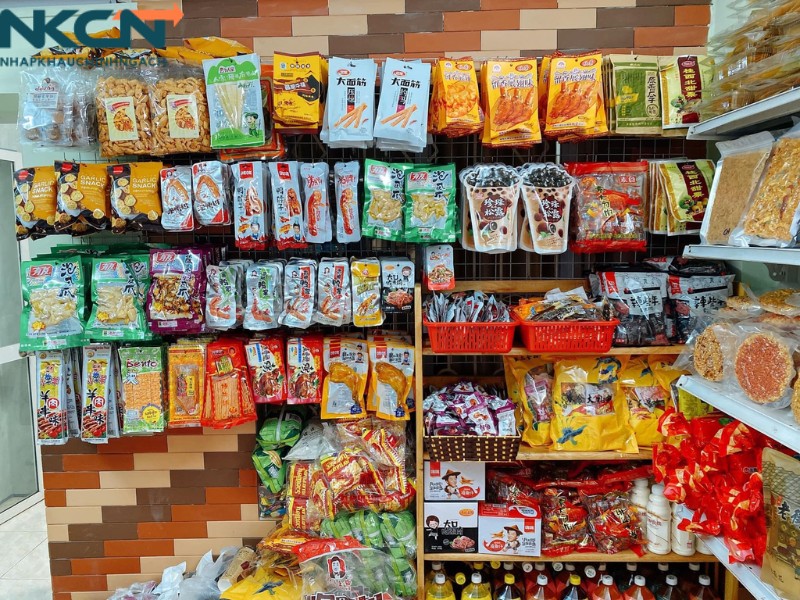 tìm nguồn sỉ đồ ăn vặt​