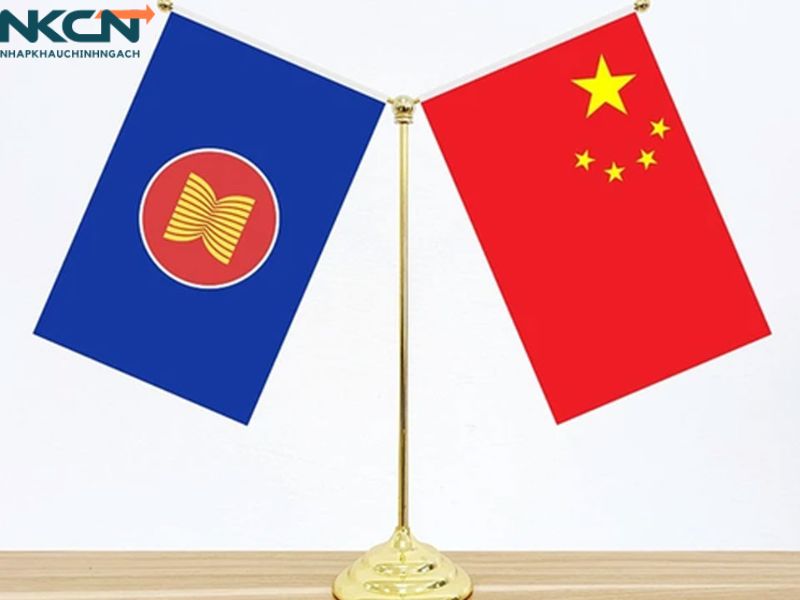 nhập khẩu nguyên liệu sản xuất mỹ phẩm